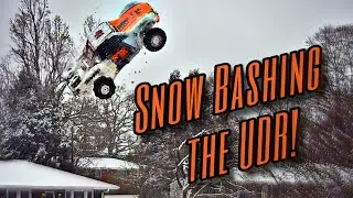 Epic Snow Bashing With the Traxxas UDR!