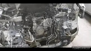 Как снять двигатель через верх Toyota regius