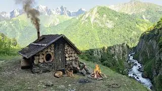Solo Bushcraft: Off-Grid Survival Cabin with My Dog