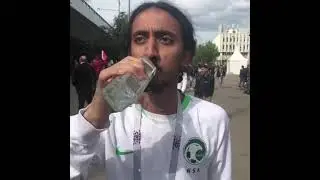 Guy shaking with water bottle meme *High Quality* original meme