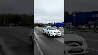 💥При движении перевел селектор на парковку (P)