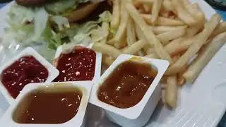 Me Having McDonald's as a last day treat + HAPPY NEW YEAR 2026!!!! (Last video of 2025) 