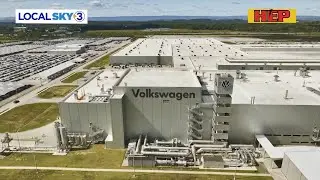 Рабочие завода Volkswagen в Чаттануге голосуют за разрешение забастовки на фоне переговоров по ко...