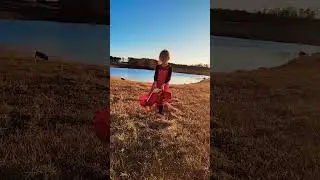 #windy #fun #sunset #flow #fyp #octopus #kite #kiteflying #silkfans #moodhoops #dance #danceflow