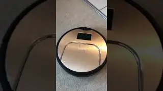 Faulty Eworld M886 robot vacuum cleaner