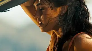 Transformers 2007 - Megan Fox - The Car Scene.