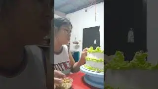 First time gumawa ng birthday cake  🎂 not bad na kc para sa anak importante masarapan ang kakain 