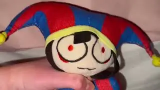 Kaa hypnotizes Pomni