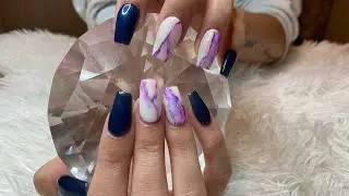 Watch Me Work: Beautiful Navy Blue and White Nails using iGel Beauty Neapolitan Sky Dip & Dap powder