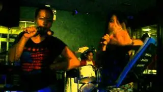 ALyssa and Janine sings 