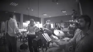 Al Danz&oacute;n! Almendra, Clasijazz