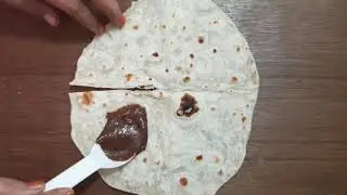 chocolate tortilla| trending tiktok tortilla wrap hack with choclate, marshmello, strawberry, banana