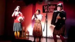小春＆もも＆みほ1 親不知のタンゴ　＠柏Studio WUU090630