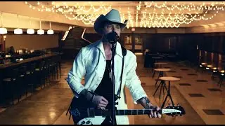 George Ducas - Don't Leave Her Lonely (Official Music Video)