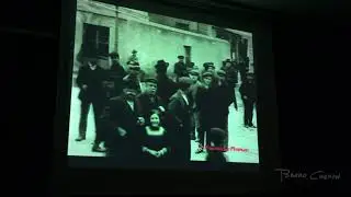 Uscita delle sigaraie dalla Manifattura tabacchi di Sestri Ponente . Quarta parte.
