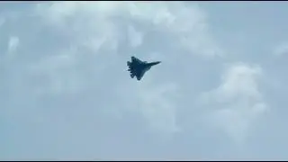 Kvochur Bell Maneuver reaction by Su-57