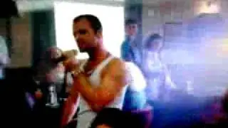 Shameless Series 8 Episode 9 Mickey Maguire Singing Somebody To Love