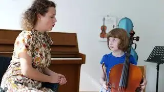 Das Cello wird vorgestellt - Musikschule der Stadt Neuss