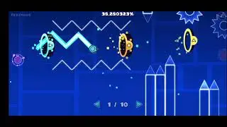 Making my first level in GEOMETRY DASH
