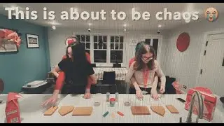 Blindfolded Gingerbread Competition (FAIL)| GOSSIP GIRLS | THE NETWORK