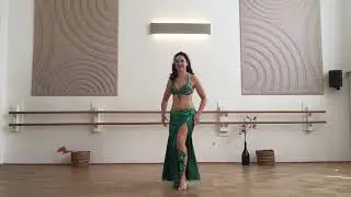 3rd Place HIBC Pro Belly Dance Solo: Siobhan Camille of the Netherlands  / New Zealand