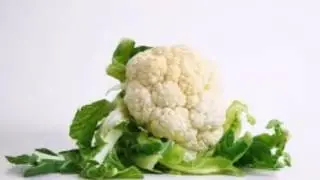 slightly zooming in on a low res cauliflower for 666 seconds while playing wii shop theme