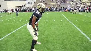 Darian Hagan mic'd up before Oregon State game