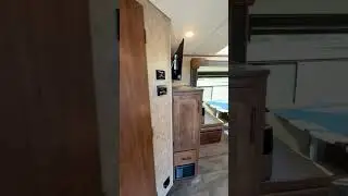 Outdoors RV RWS21-Inside Space