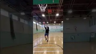 Attacking The Basket | Who Likes a Finger Roll?