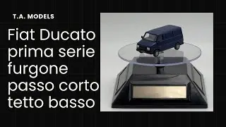 Modellino Fiat ducato furgone prima serie passo corto tetto basso blu scala 1:87 H0