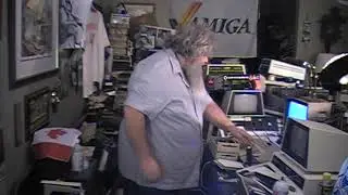 Commodore - Episode 318 - 1581 Disk Drive Testing - David Bradley - C64 64 C128 128 SID CHIP