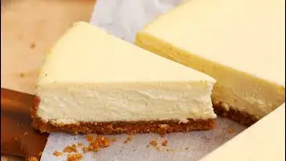 Perfect Vanilla Cheesecake (NO water bath!)