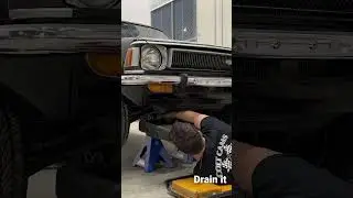 1972 Corolla: Drain It #classiccars #corolla #jdm #restoration #toyota