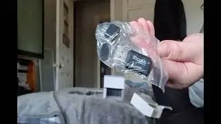 2.7K 1080P S70 Thumb Camera Unboxing