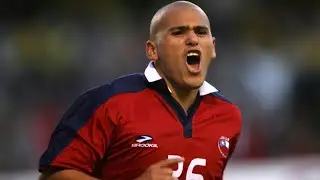 Todos los goles de Chupete Suazo con la selección chilena