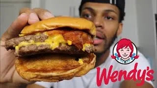 EATING WENDYS BACONATOR WOWWW!!!!!