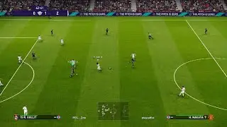 eFootball PES 2021  through pass that falls between two defender
