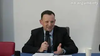 Sp&oacute;r kompetencyjny między prezydentem a rządem (dr P. Momro)