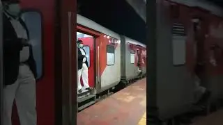 12709 SIMHAPURI EXPRESS |GUDUR SC | LEAVING BZA FROM PLATFORM 8