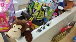 TUBS AND TOYS