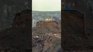 Full Size Loader Machine use in big construction site #loader #earthmovers #bigcompany