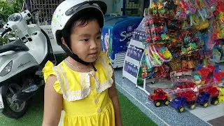 Muội đi mua sữa được chơi đồ chơi và tặng quà 🥛🎁 Xí Mụi Food Tập 734 💖
