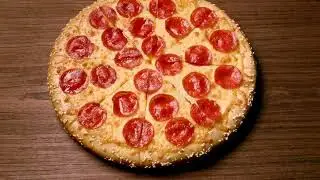 Score Big with Hungry Howie&rsquo;s Game Day Deals: Pizza, Bread, & Pepsi for Every Football Fan!