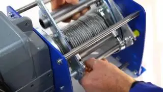 Einbau der Seilandruckrolle