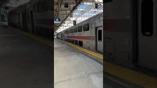 RVL Train at Newark Penn Station (2023-05-31, Newark, NJ) [4K]