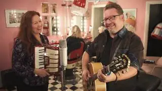 The Lovematches - Over My Shoulder (The Jayhawks cover)