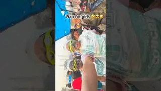 Girls reaction 🤣😅 #bollywood #song #bollywoodsongs #hindisong #movie #prank #funny ￼