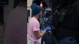 MAN TAUNTS KING&rsquo;S GUARD, POLICE STEP IN 💂&zwj;♂️🐎👮&zwj;♂️| Horse Guards, Royal guard, Kings Guard, Horse