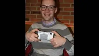 Meine Wenigkeit...kann viel bewirken: Roald Bertol besitzt ein Fairphone