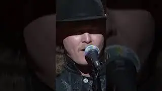 #TimeMarchesOn, yet we still love this #TracyLawrence 1996 #ACMawards performance 🎶 #ThursdayRewind